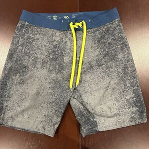 RVCA Christian Fletcher Board Shorts 32 Skull Patch Stretch